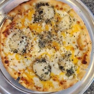 Cheese Deluxe Pizza