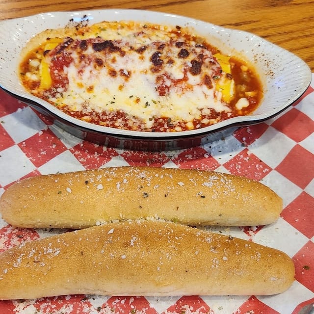 Manicotti.